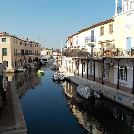 Port Cogolin Vue Bateau Apartment